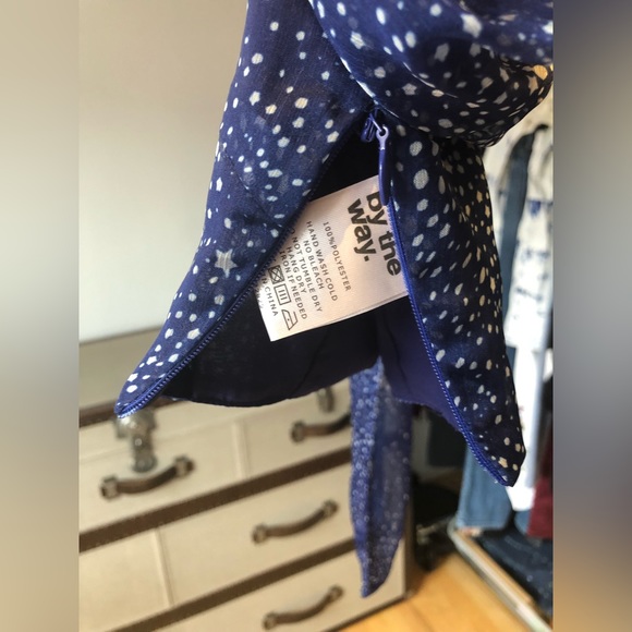 Revolve By The Way Blue Celestial Crop Top XS - Picture 5 of 6